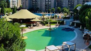ROYAL BEACH - Private Apartments - Center of Sunny Beach