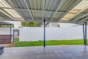 Three Bedroom House Spacious and Comfortable