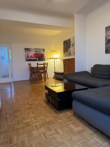 Cozy Apartment With Balcony Near Yppenplatz!
