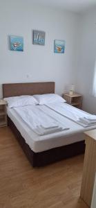 Apartman Valhalla Novalja - Moderan smještaj s pogledom blizu Zrća