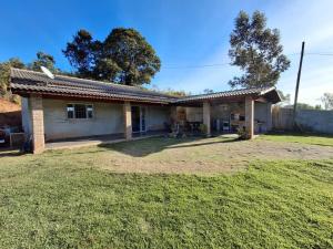 Chacara aconchegante em meio a natureza e paz