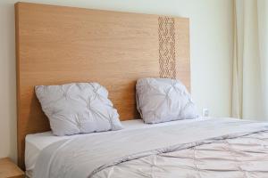 Bel appartement vue sur piscine, fibre optique, parking gratuit