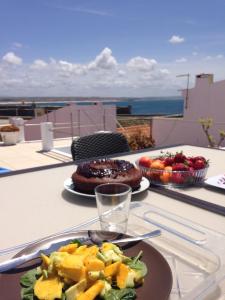 VILLA Estrelas - PENICHE Centre Ville -Vue mer -Choix de 3 maisons indépendantes dans la même rue - Plage à 300 metres -Parking gratuit-