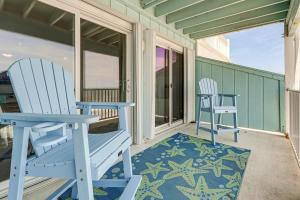 Sandy Oceanfront 2nd FL 1BR with pool at The Riggings