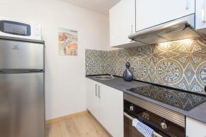 Principe Real 2 bedrooms 2 bathrooms, AIR-CON, Wi-Fi, 1st floor