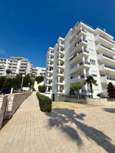 Limani Deluxe Apartments