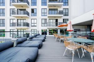 Centriqo by Wynwood House