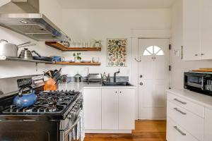 Cozy Georgetown Apartment with powerful AC