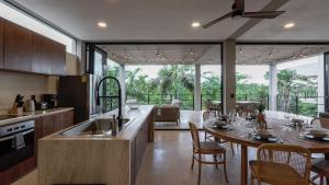 Luxury Penthouse Private Rooftop Terrace with Pool