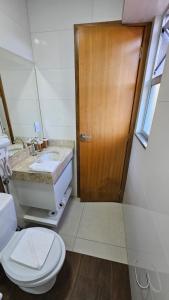 Flat 202 lindíssimo ao lado Shopping Flamboyant