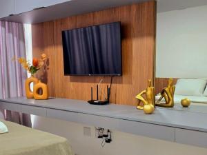 Quelonia by Hosppedar