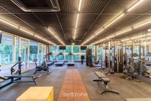 Estadia em prédio com piscina, academia e lazer - SSL