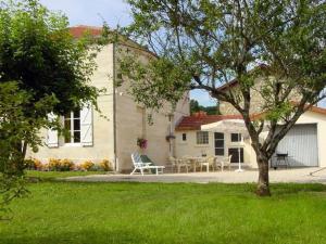 Maisons de vacances Gite de charme pres du lac du Der avec jardin clos, 4 chambres, parking prive, et equipements modernes - FR-1-611-13 : photos des chambres