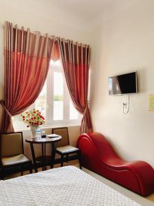 Khách Sạn Sơn Hạ