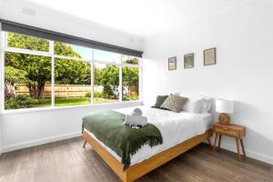 Rosebud Beachfront Haven Coastal Bliss Three