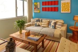 Apartamento 2 quartos 200m da praia e ao lado dos Shoppings Leblon