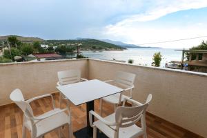 Sunset Bay Deluxe Villa