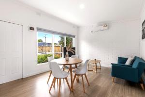 Rosebud Beachfront Haven Coastal Bliss Five