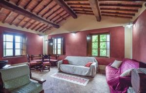 Awesome Home In Barga