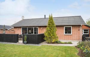 Cozy Home In Bredebro With Wifi