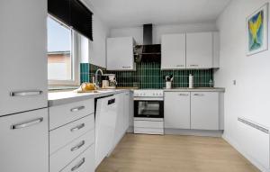 Cozy Home In Bredebro With Wifi