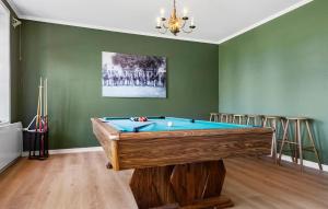 Lovely Home In Lunderskov With Wifi