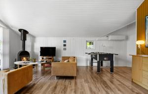 Awesome Home In Juelsminde With Sauna