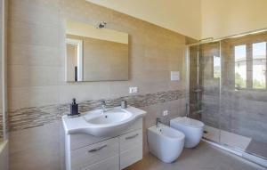 Five-Bedroom Holiday Home