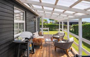 2 Bedroom Cozy Home In Juelsminde