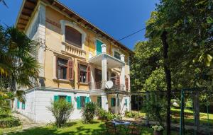 2 Bedroom Stunning Apartment In Lovran