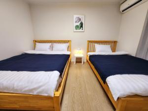 Hongdae Station House