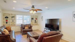 Gorgeous Private Villa Pool Hot tub