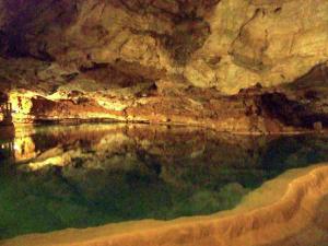 Maisons de vacances Cottage in Vezac with Pool & River Nearby : photos des chambres