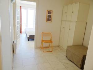 Apartment in Nieuwpoort with sea views