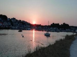 Appartements Oceanview Apartment w Pool : photos des chambres