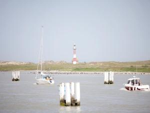 Apartment in Nieuwpoort with sea beach