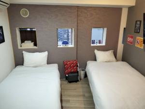 Higshi-Shinjuku 1003