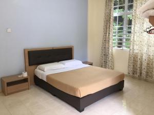 Cameron Pasar Malam Apartment @ Crown Imperial Court