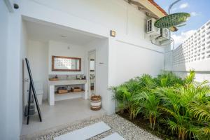 NEW! Arcadia Loft - 1BR Villa in Pererenan
