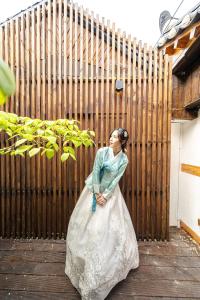 경복궁역 5분 한옥독채 "The Onda" 마당정원 야간사진명소, 6인 장기숙소