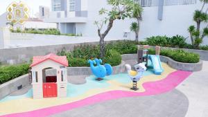 Royal Suites Studio 28QQ - Citra Plaza Nagoya Apartment