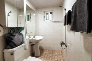 Rakidang Stay 樂異堂 한옥마을이 창가에 담기는 집