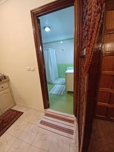 Modern Loft with Balcony