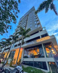 Apto moderno con vista panorámica y parqueadero en Ibagué