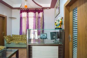 Hotel O Komal