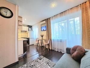 Квартира у ТРЦ Никольский с красивым видом - 3hvězdičkové hotely ve městě Charkov