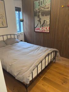 East Dulwich - double room with en suite
