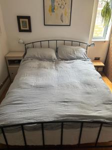 East Dulwich - double room with en suite