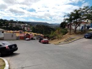 Casa Peatonal a 25 minutos Embajada Americana