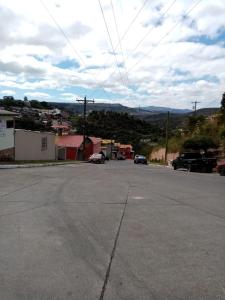Casa Peatonal a 25 minutos Embajada Americana